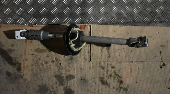 Porsche Panamera (971) Steering wheel axle