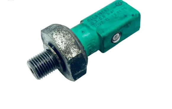 Volkswagen Golf VII Oil pressure sensor 04L919081