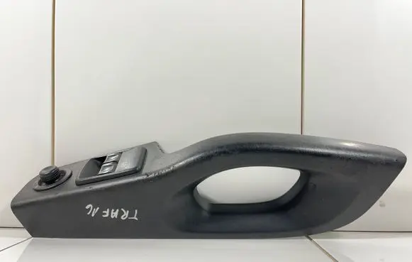 Renault Trafic III (X82) Electric window control switch 1305248