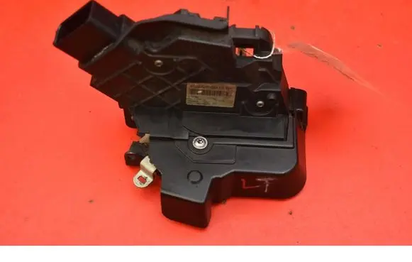 Ford S-MAX Rear door lock 6M2AR26413BA