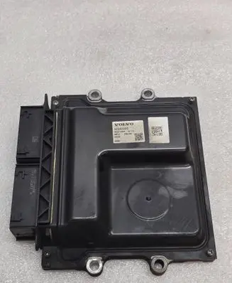 Volvo XC40 Engine control unit/module 32242005