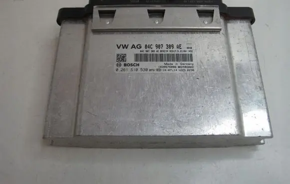 Volkswagen Transporter - Caravelle T1 Central body control module 04C907309AE