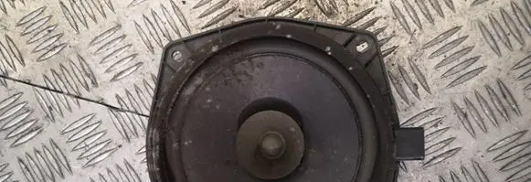 Mitsubishi Pajero Front door speaker mr306819