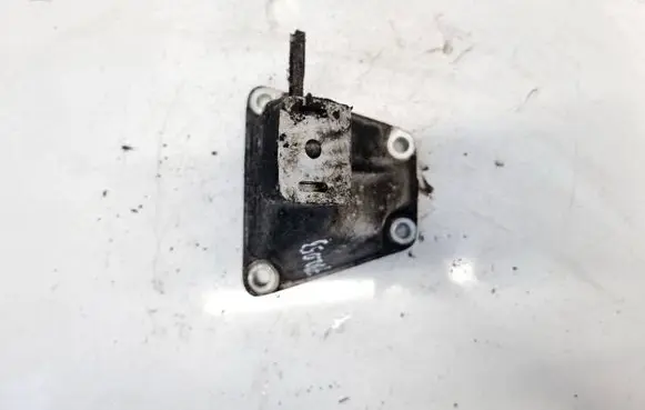 Audi A6 S6 C5 4B Engine mounting bracket 4B0199306B 4B0199308D