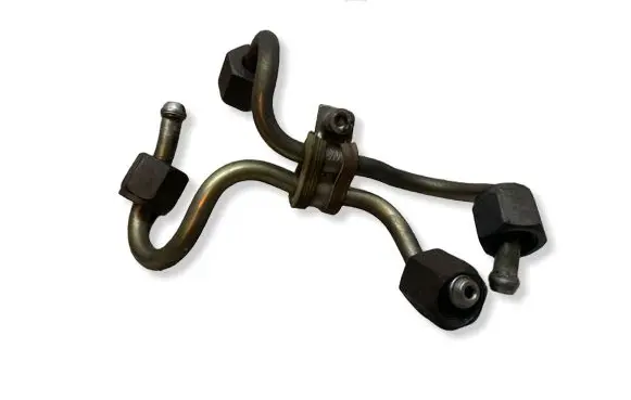 BMW X5 E53 Fuel injector supply line/pipe 