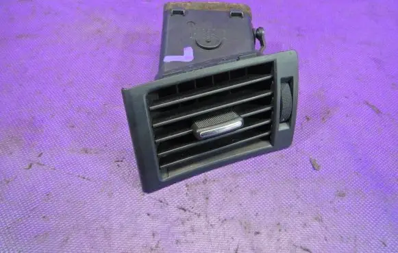 Dashboard air vent grill cover trim