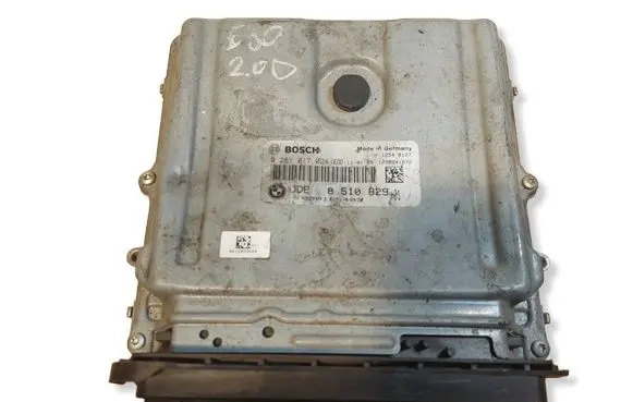 BMW 3 E90 E91 Engine control unit/module ECU 0281017024 8510829
