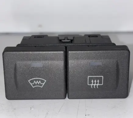 Ford Fiesta Windscreen/window heater switch 18K574 6S6T18K574
