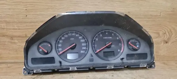 Volvo S80 Speedometer (instrument cluster) 9499668