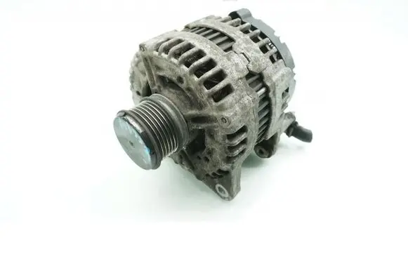 Volkswagen Golf VI Generator/alternator 03L903023D