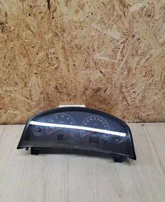 Opel Vectra C Speedometer (instrument cluster) 13140886RF