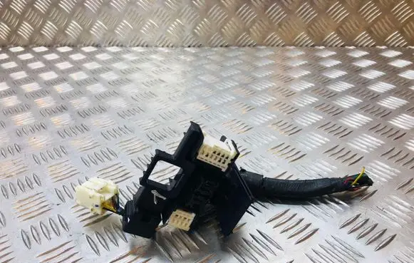 Toyota RAV 4 (XA20) Fuse module