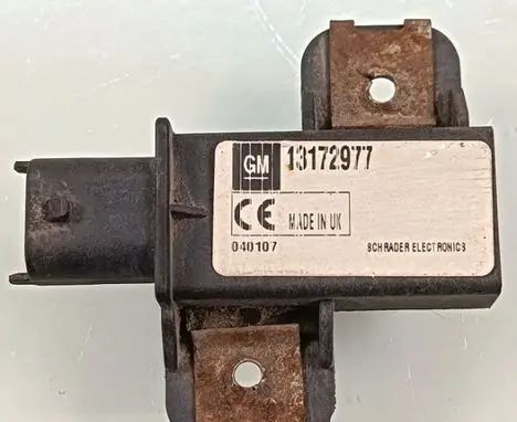 Opel Vectra C Tire pressure sensor 