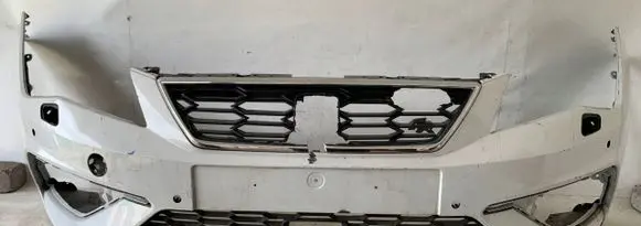 Seat Leon (5F) Front bumper 5F0807221AB