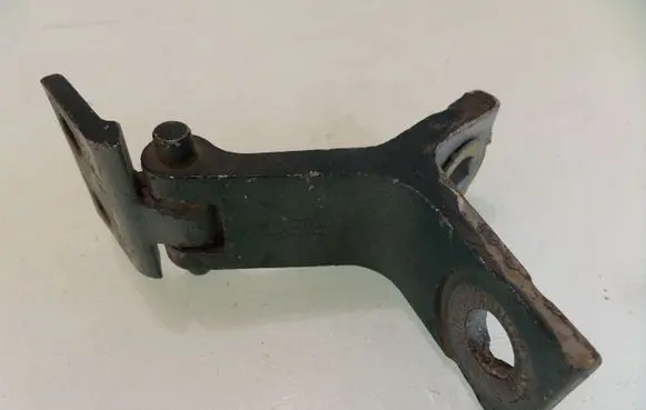 Audi 80 90 S2 B4 Front door upper hinge 893831401