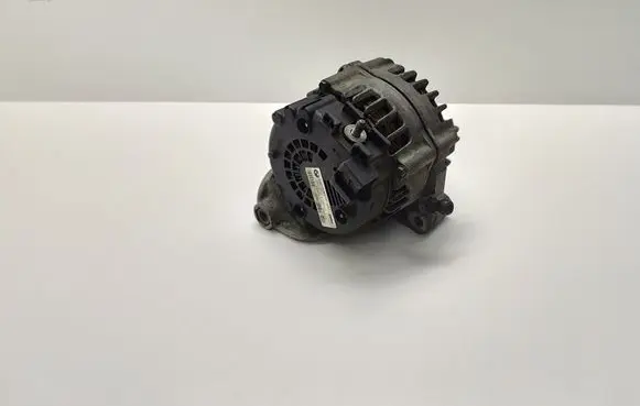 BMW 5 F10 F11 Generator/alternator 7807187 12317807187 2543517C