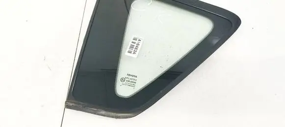 Toyota Corolla Verso AR10 Rear side window
