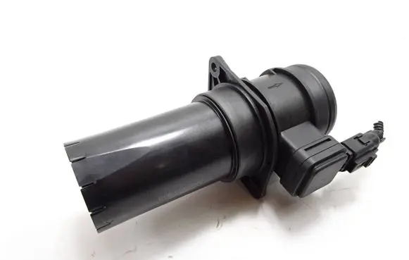 Volkswagen Golf VI Mass air flow meter P65022