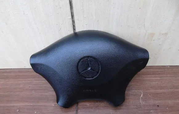 Mercedes-Benz Sprinter W906 Steering wheel airbag cover 9068601202