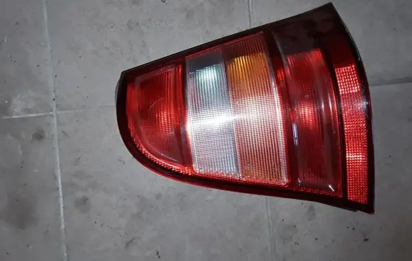 Rear/tail lights