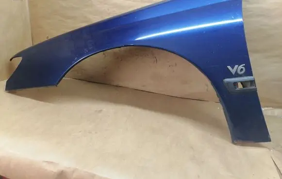 Peugeot 406 Fender
