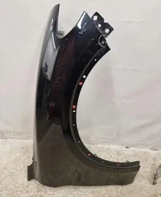 Alfa Romeo Stelvio Fender
