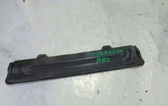 Hyundai Terracan Radiator trim 