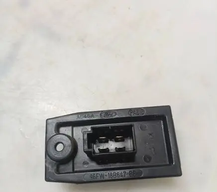 Ford Fiesta Heater blower motor/fan resistor 96FW18B647BB