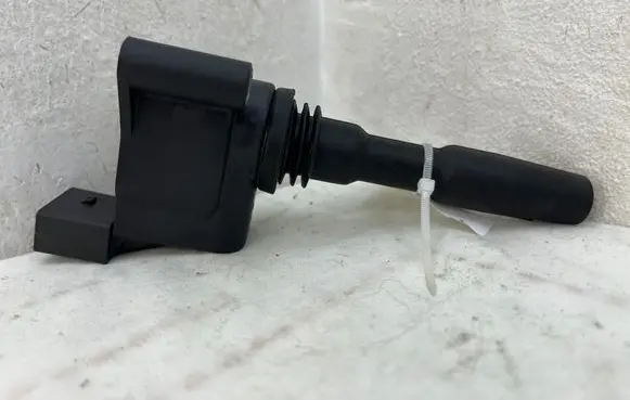 High voltage ignition coil