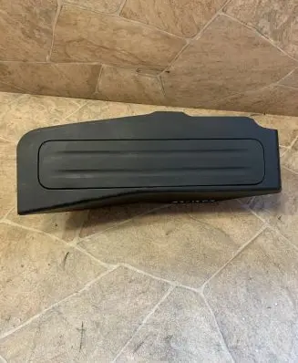 BMW 2 F46 Foot rest pad/dead pedal 7298834