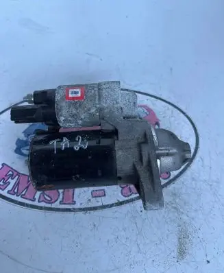 Toyota Avensis T270 Starter motor 281000T030F