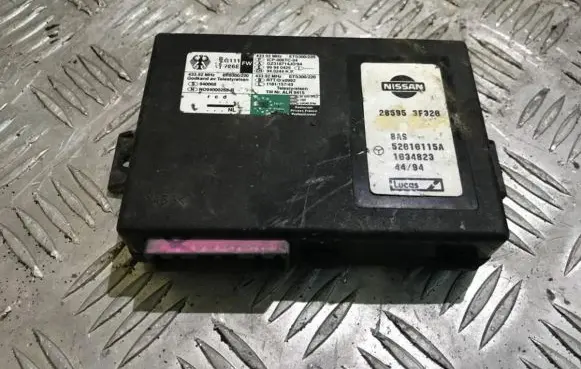 Nissan Primera Other control units/modules 285953f320 8as