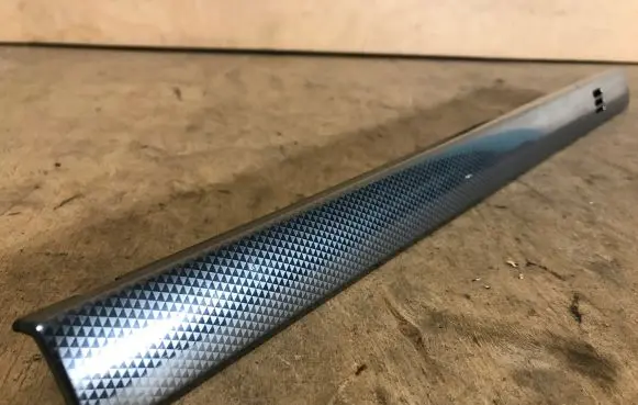 Dashboard glove box trim