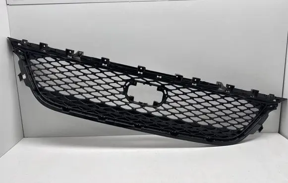 Chrysler Pacifica Front bumper lower grill 6WF63TRMAB