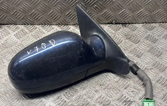 Volvo V70 Front door electric wing mirror 