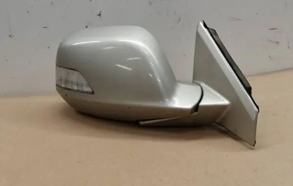 Honda CR-V Front door electric wing mirror 