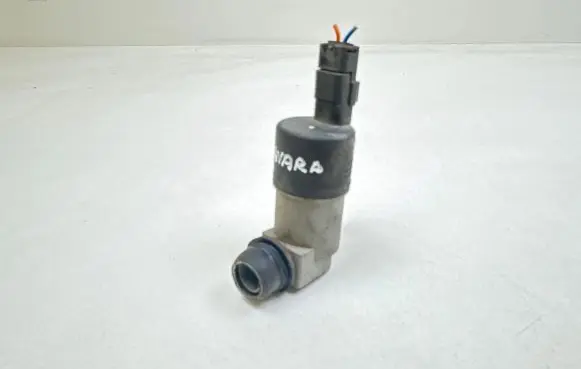 Nissan Navara D40 Windscreen/windshield washer pump 9641554980 9641553880