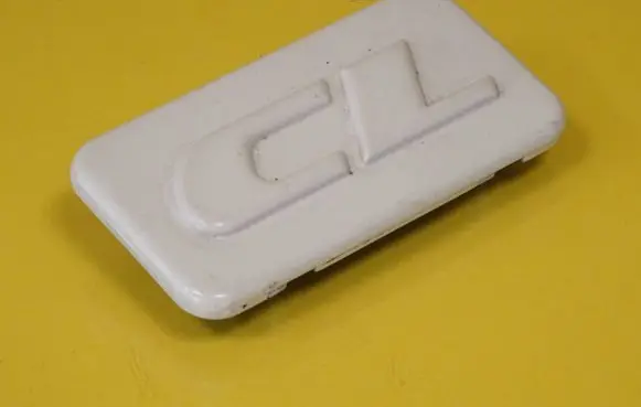 Manufacturer badge logo/emblem