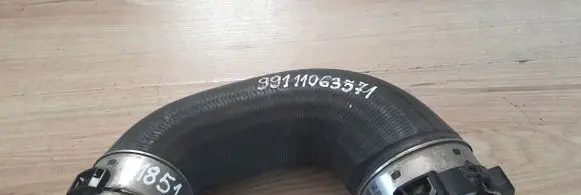 Porsche 911 991 Intercooler hose/pipe 99111063571