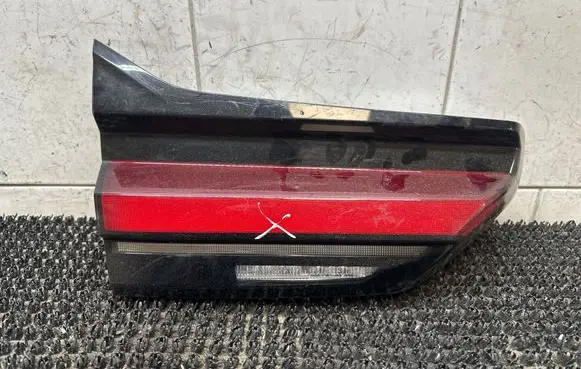 BMW 5 G30 G31 Tailgate rear/tail lights 8493829 662251 662000