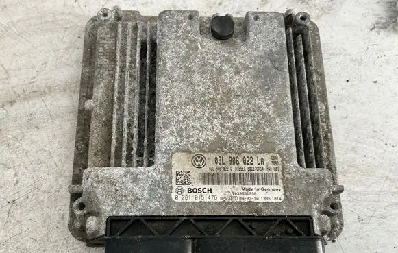 Volkswagen Golf VI Engine control unit/module 03L906022LA 0281015476 03L906022G