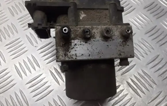 Toyota Corolla E140 E150 ABS Pump