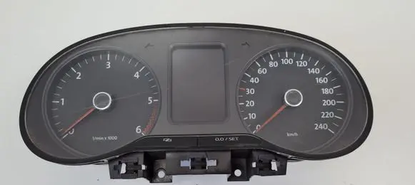Volkswagen Polo V 6R Speedometer (instrument cluster) 6R0920861G
