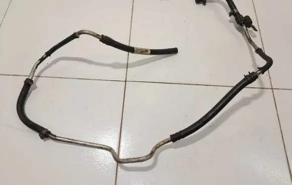 Cadillac SRX Power steering hose/pipe/line 10376954