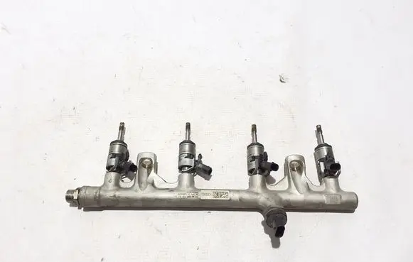 Audi A6 S6 C8 4K Fuel main line pipe 06Q133317B