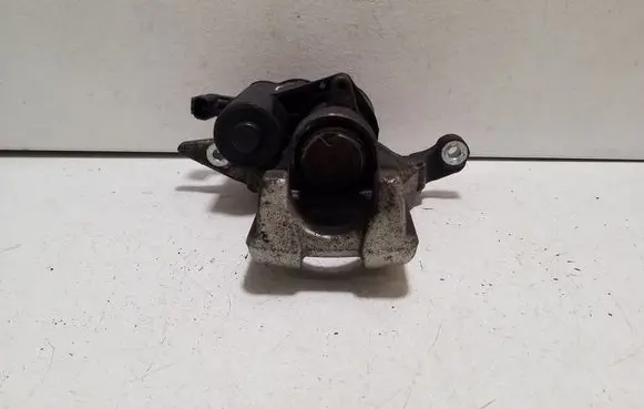 Toyota Yaris Cross Rear brake caliper 463100D020