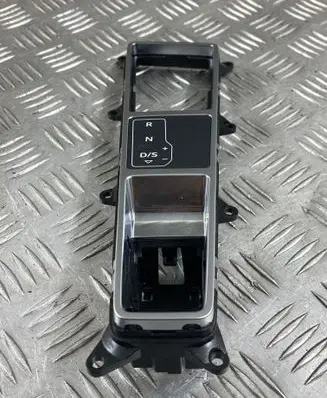 Audi A7 S7 4K8 Gear shifter surround trim plastic 4K1713111B