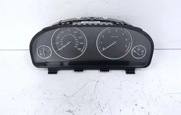 BMW 5 F10 F11 Speedometer (instrument cluster) 9291412 69942611