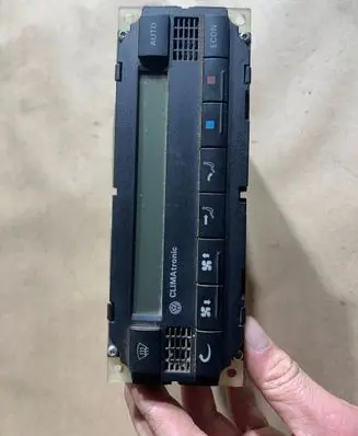 Volkswagen PASSAT B5 Climate control unit 3B1907044B 5HB00761710