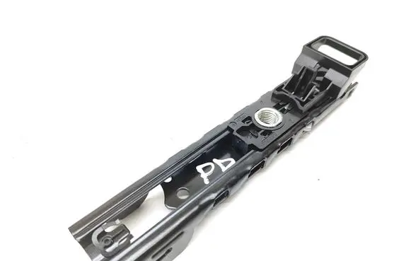 Audi Q5 SQ5 Seat belt height adjuster 4M0857819 624765900K 627966600